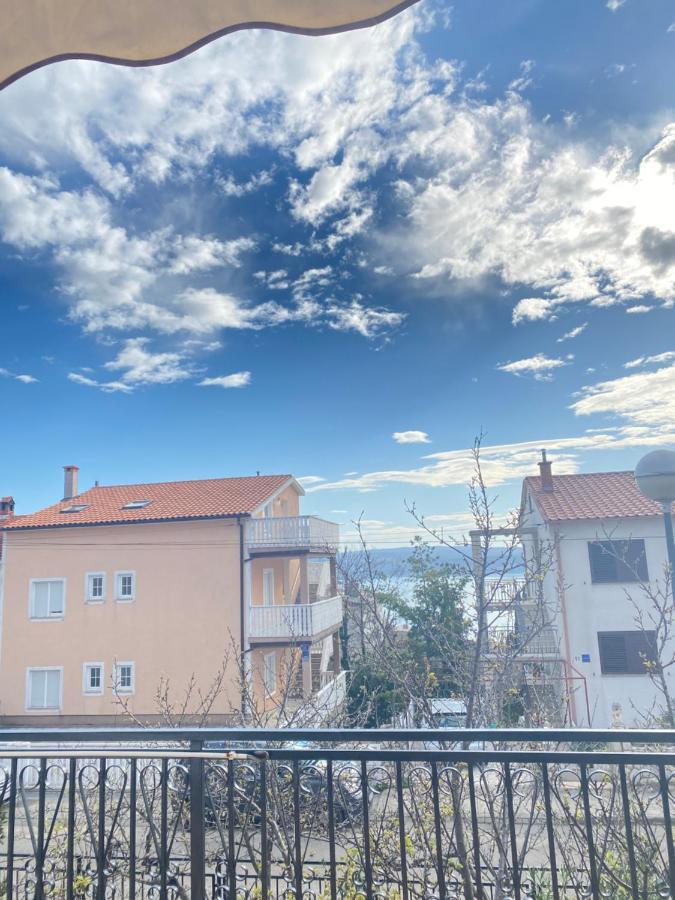Apartmani Jelena Crikvenica Exteriör bild